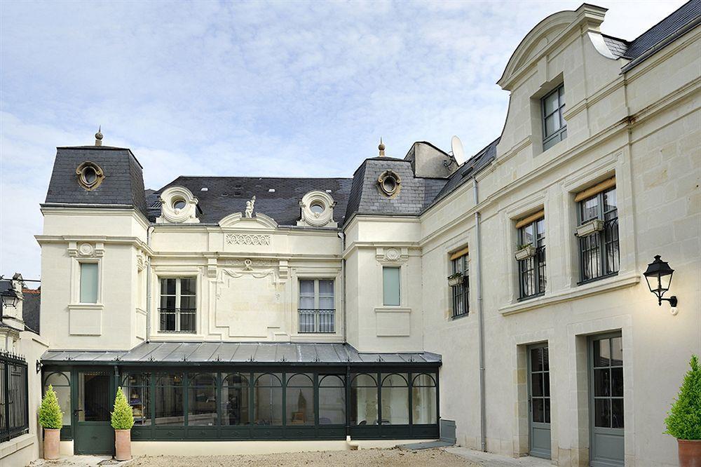 Logis Hotel Restaurant La Boule D'Or Chinon Dış mekan fotoğraf